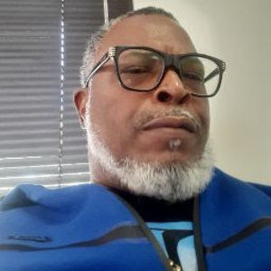 Meet your Posher, Louis